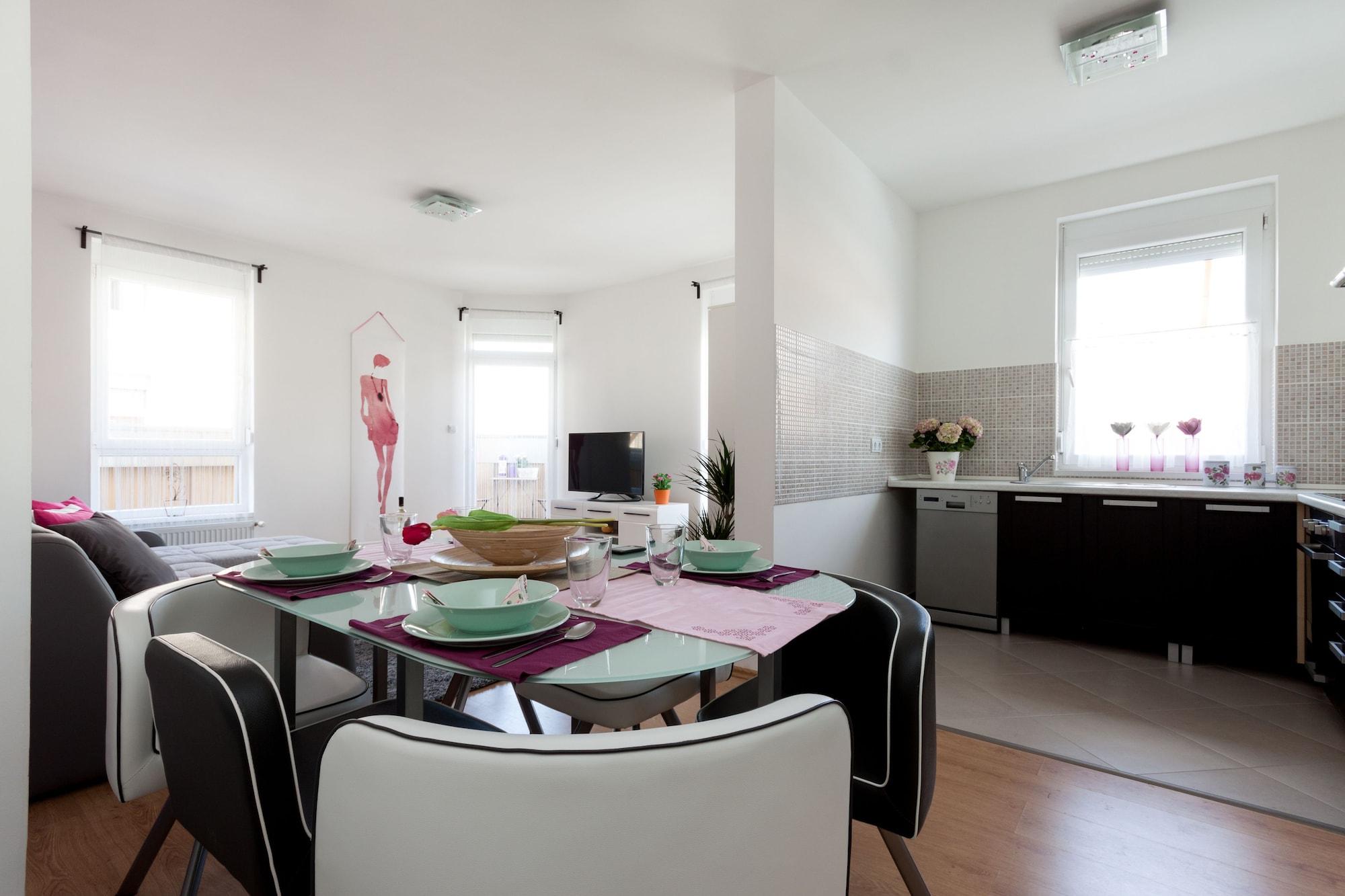 Hotel de apartamente Grand Budapesta
